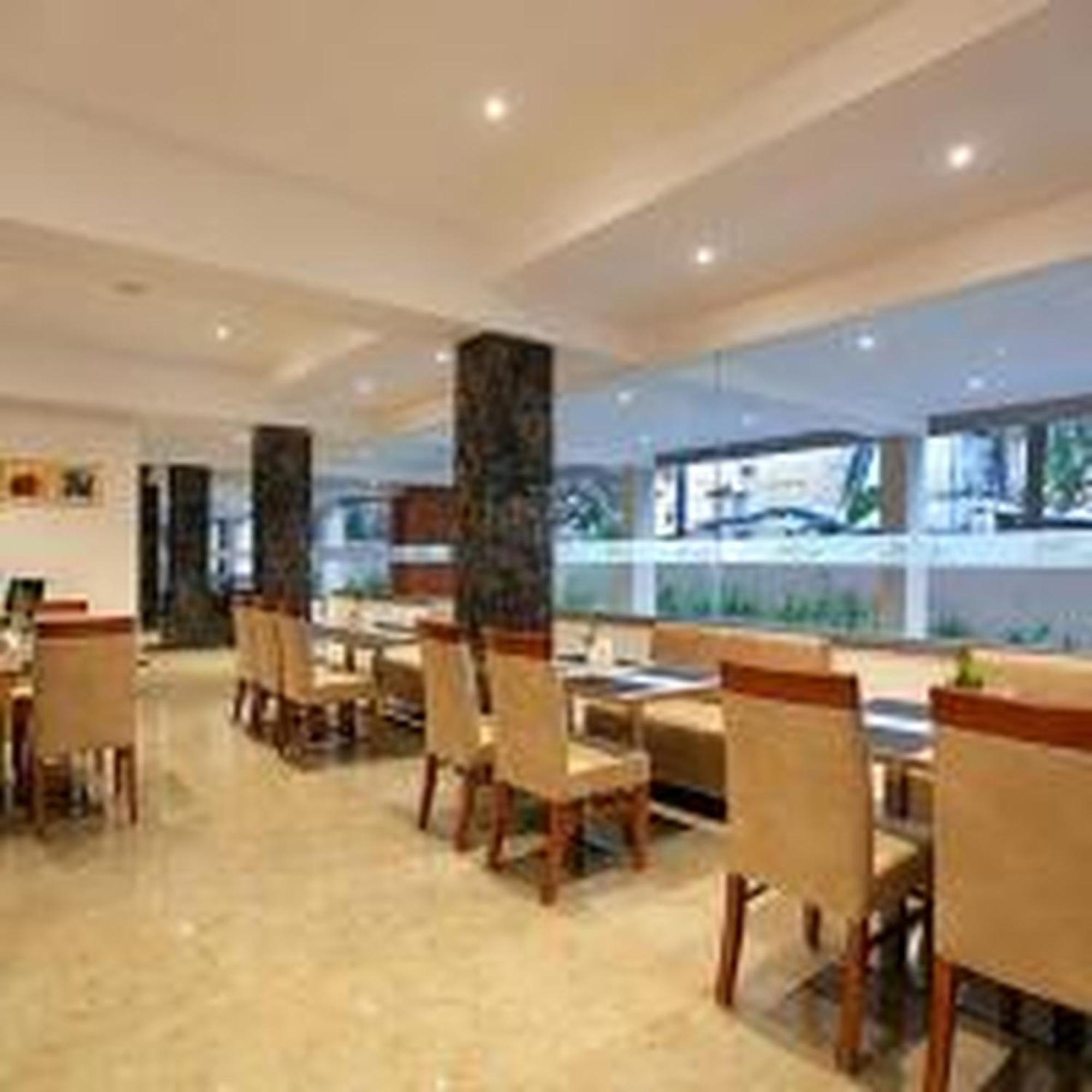 Park Residency Kodungallur Thrissur Exterior photo